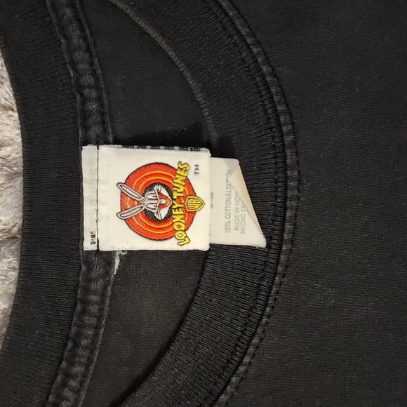 Looney Tunes Biker Taz shirt (Size L) - Picture 3 of 5